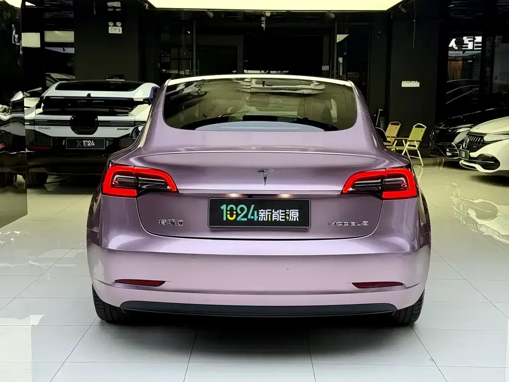 Tesla Model 3 — фото 7