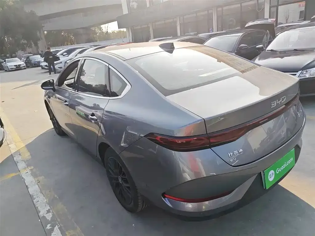 BYD Qin PLUS — фото 5