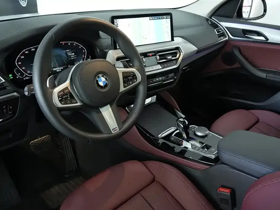 BMW X4 — фото 10