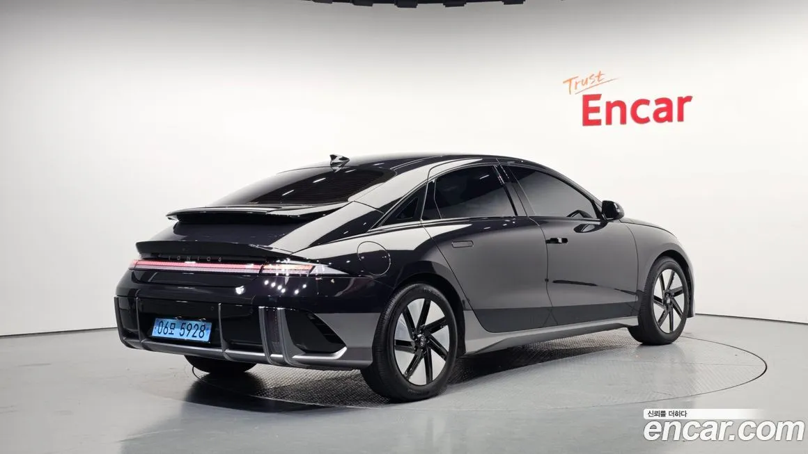 Hyundai Ioniq6 — фото 3