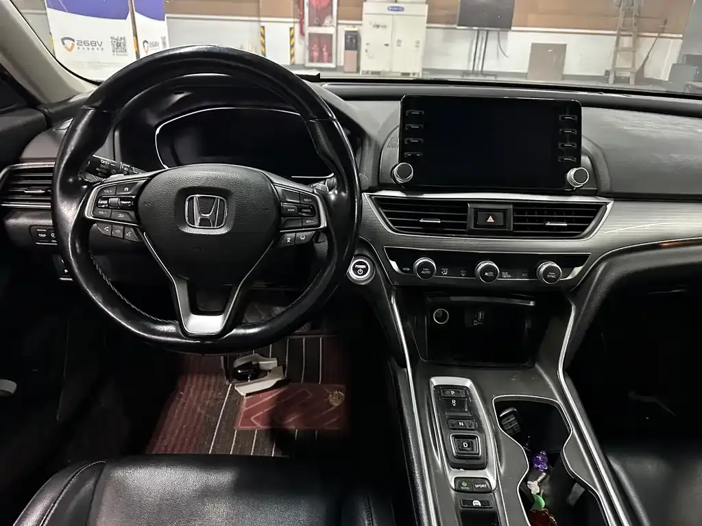 Honda Accord — фото 2