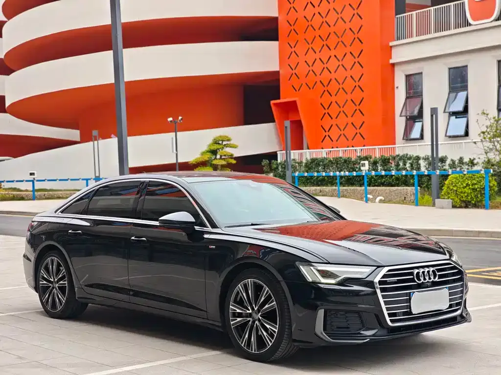 Audi A6L — фото 3
