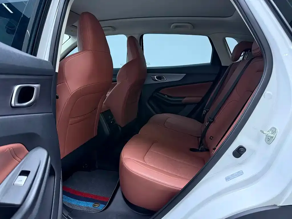 Changan CS55PLUS — фото 10