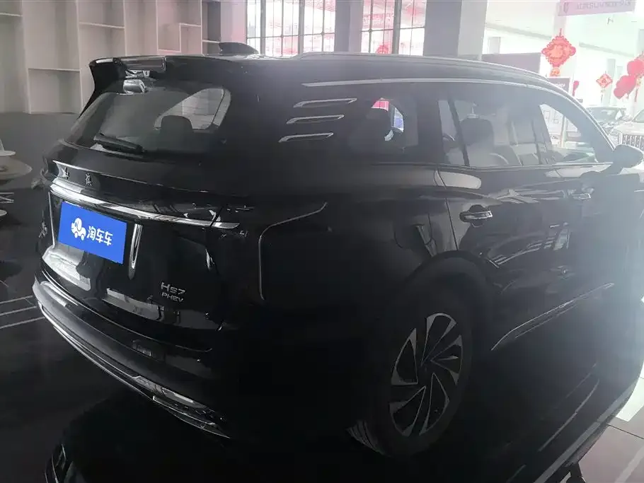 Hongqi HS7 PHEV — фото 7