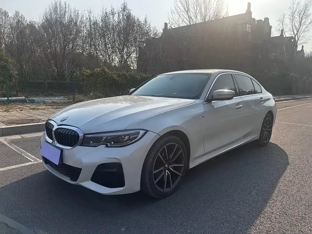 BMW 3 Series — фото 1
