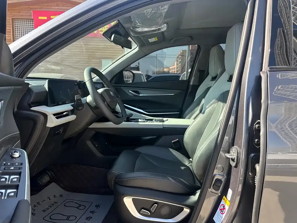 Changan CS75PLUS — фото 3