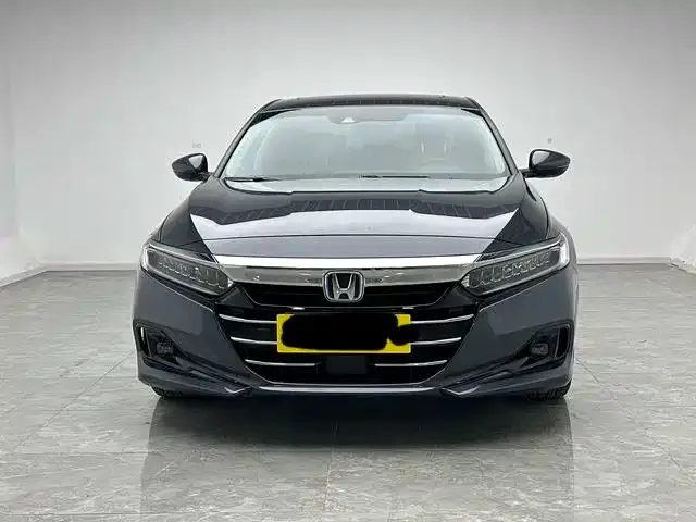 Honda Accord — фото 7