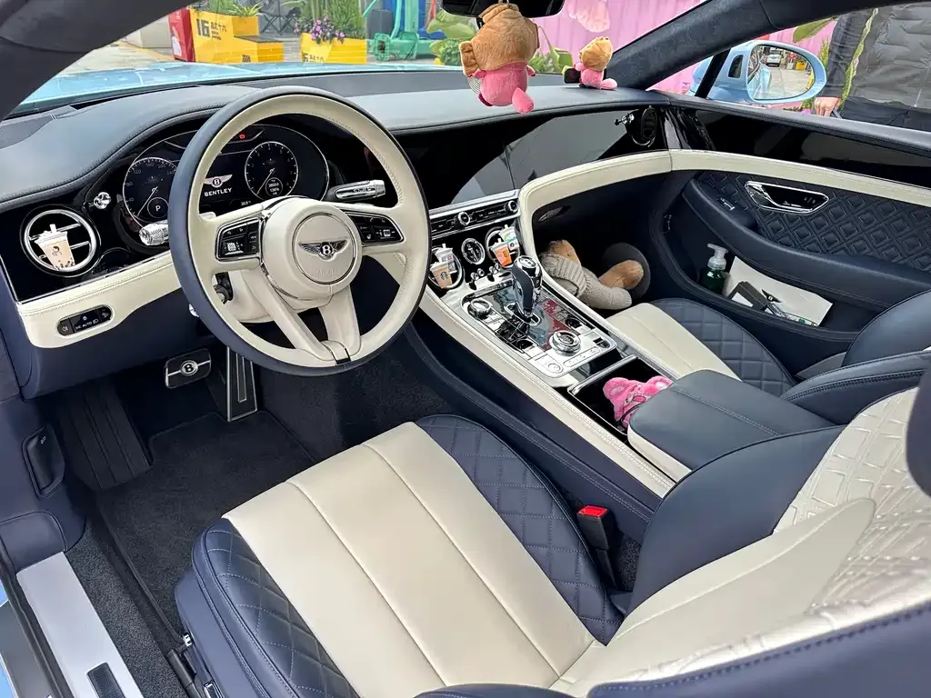 Bentley Continental — фото 10