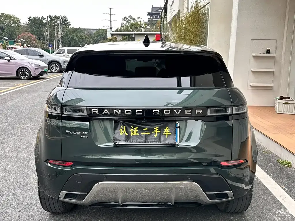 Land Rover Evoque — фото 10