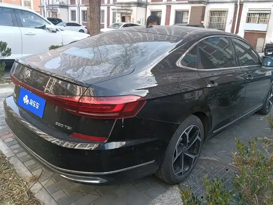 Volkswagen Passat — фото 5