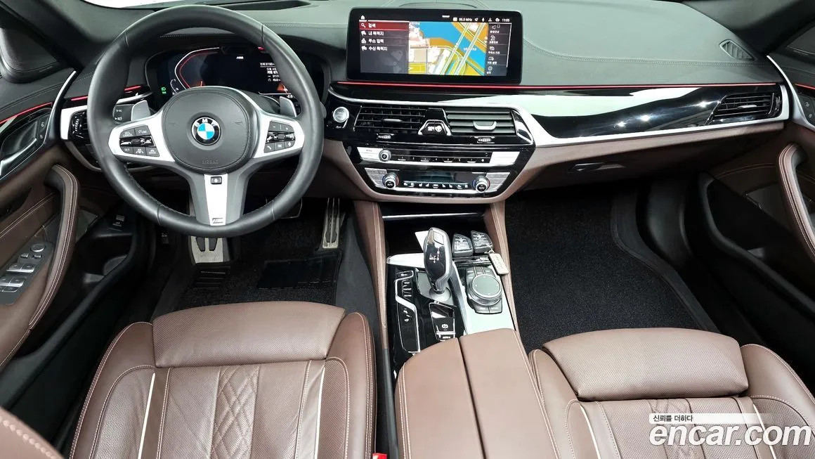 BMW 5-Series — фото 10