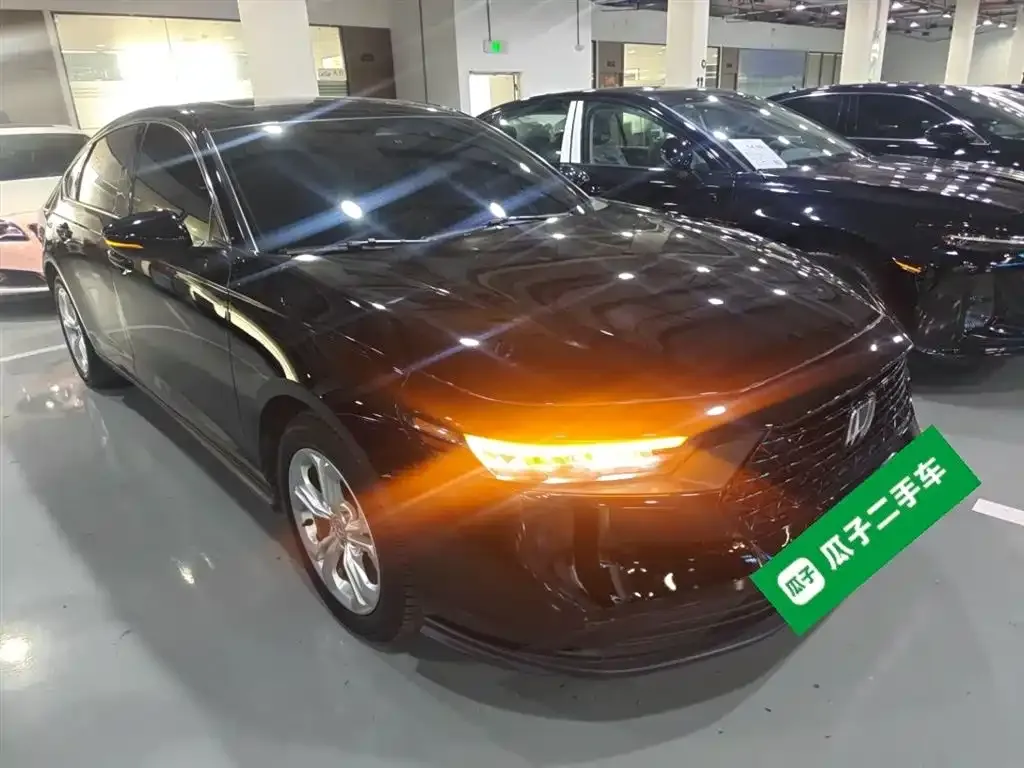 Honda Accord — фото 8