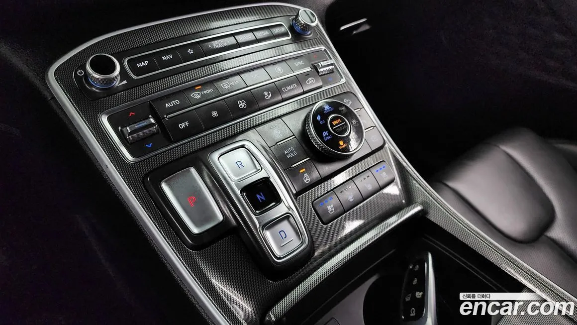Hyundai Santafe — фото 9