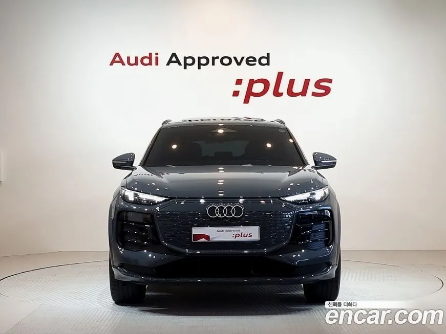 Audi Q6 e-tron — фото 2