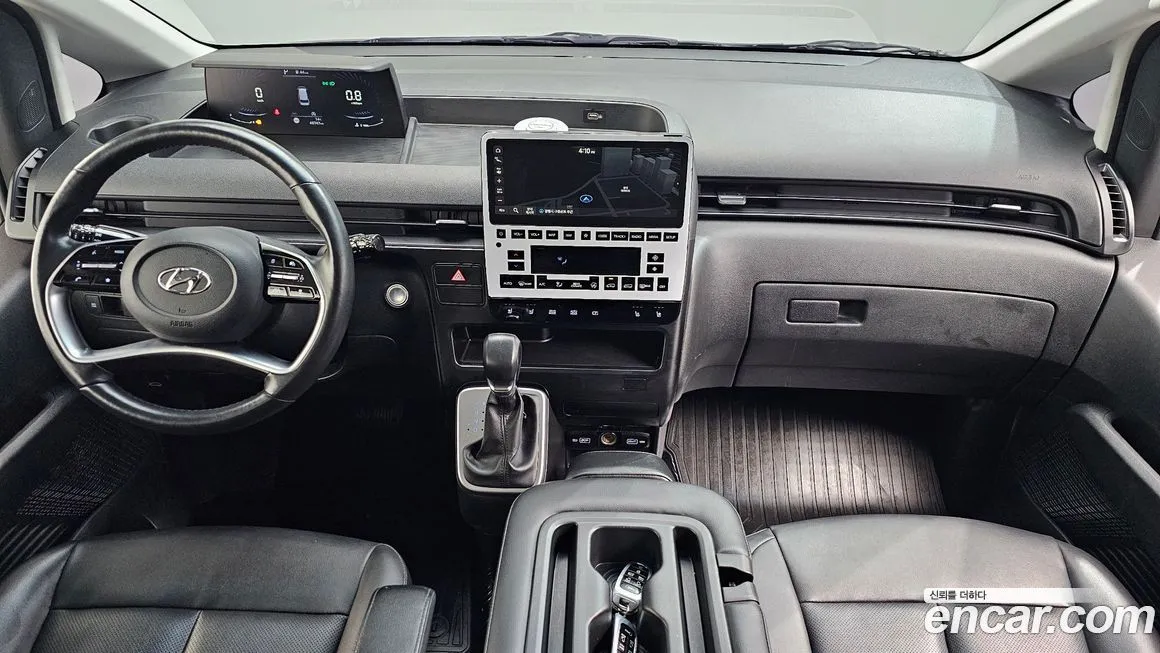 Hyundai Staria — фото 3