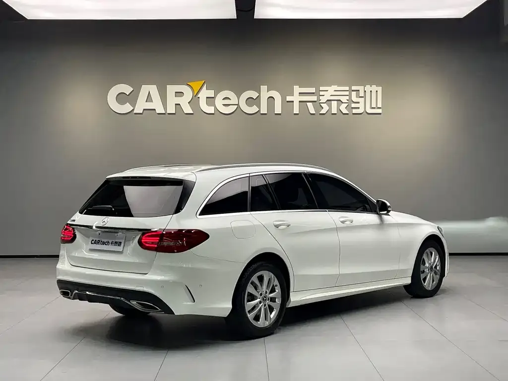 Mercedes-Benz C-Class (Import) — фото 6