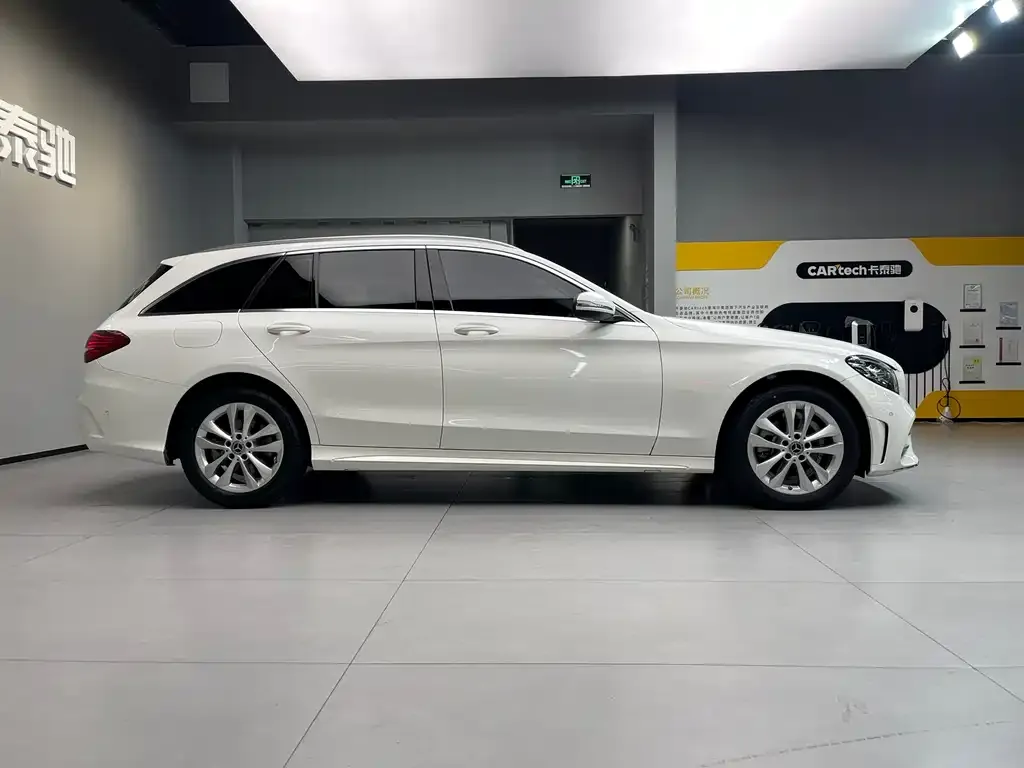 Mercedes-Benz C-Class (Import) — фото 8