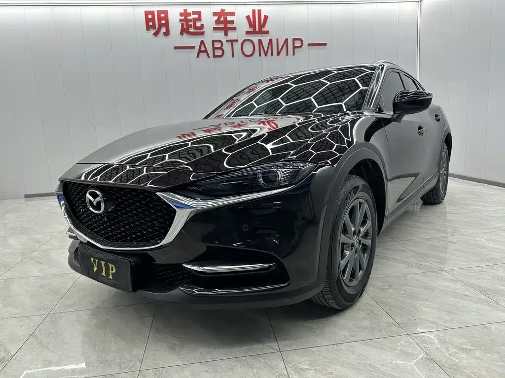 Mazda CX-4 — фото 1