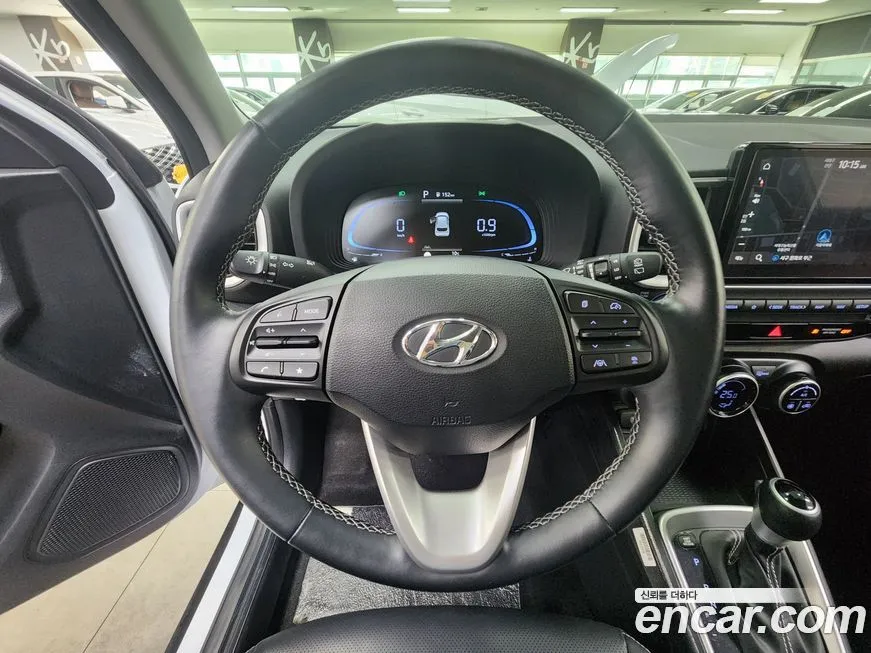 Hyundai Venue — фото 2