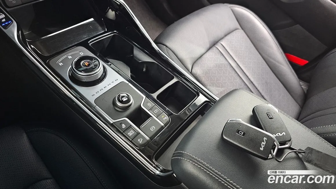 Kia Sorento — фото 7