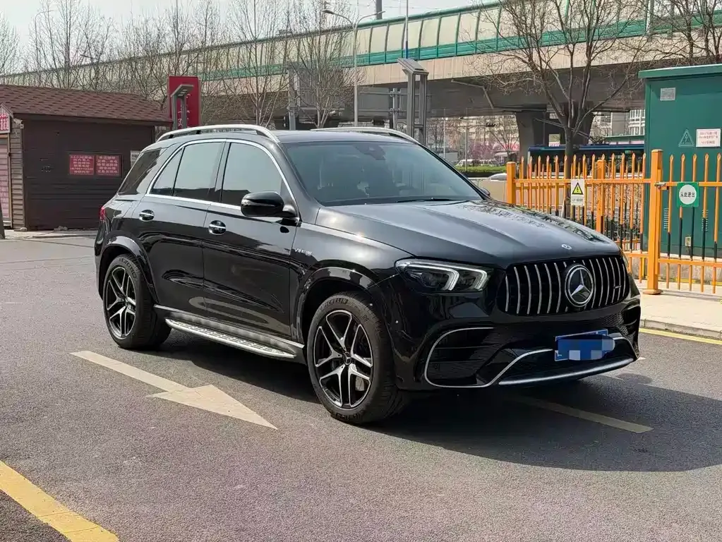 Mercedes-Benz GLE AMG — фото 9