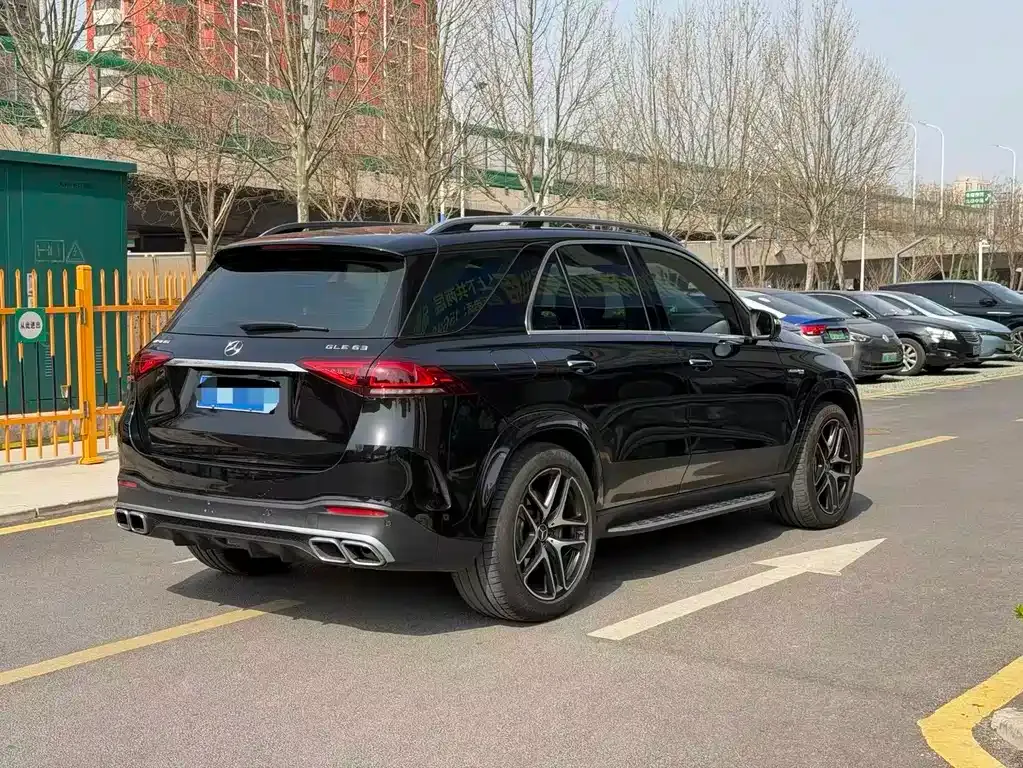 Mercedes-Benz GLE AMG — фото 6