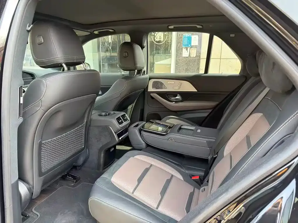 Mercedes-Benz GLE AMG — фото 7