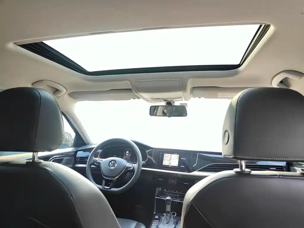 Volkswagen Passat — фото 9