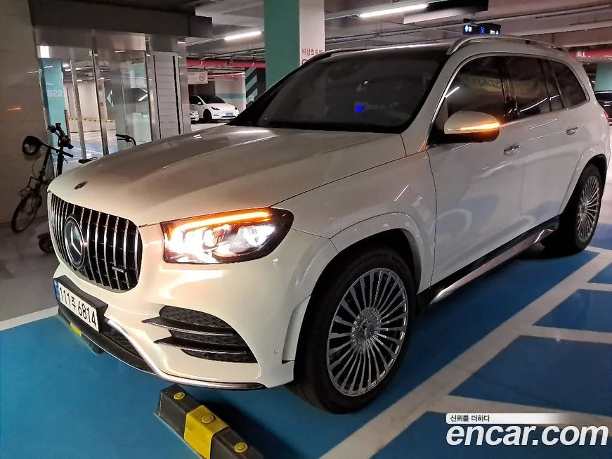 Mercedes-Benz GLS-Class — фото 10