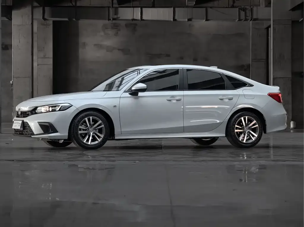 Honda Civic — фото 1