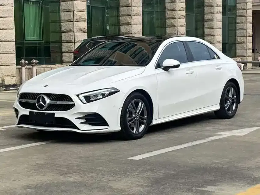 Mercedes-Benz A-Class — фото 1