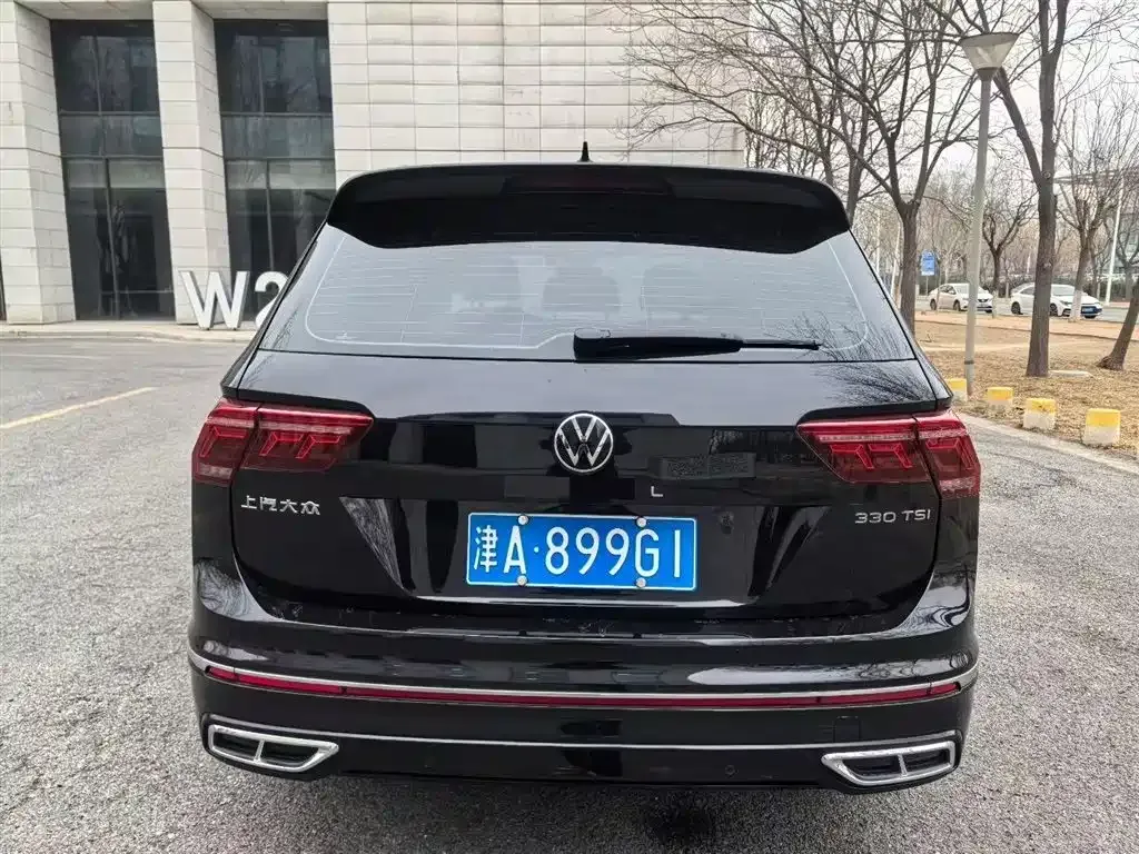 Volkswagen Tiguan L — фото 5