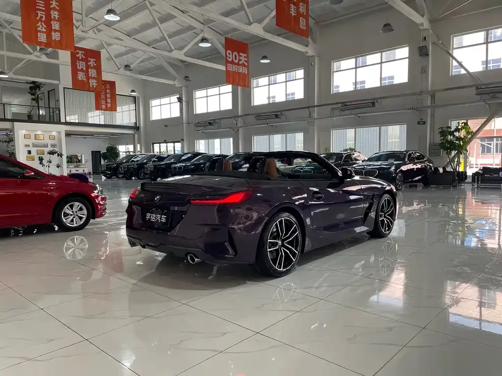 BMW Z4 — фото 10