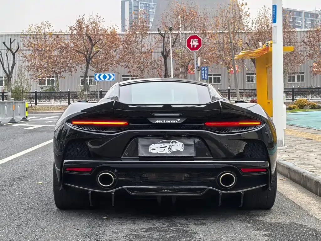 McLaren GT — фото 4