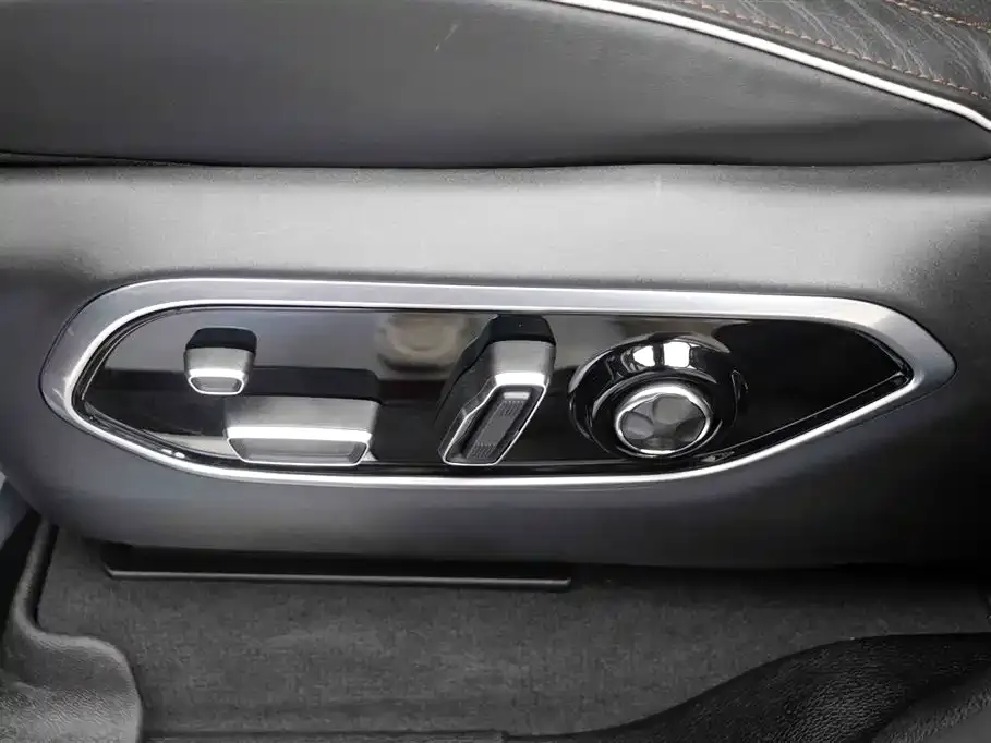 Jeep Grand Cherokee 4xe (Import) — фото 3