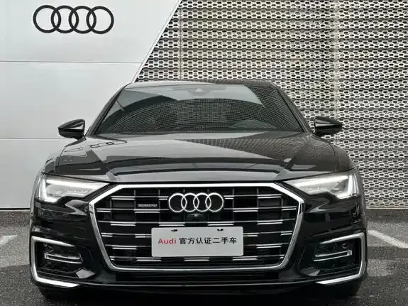 Audi A6L — фото 8