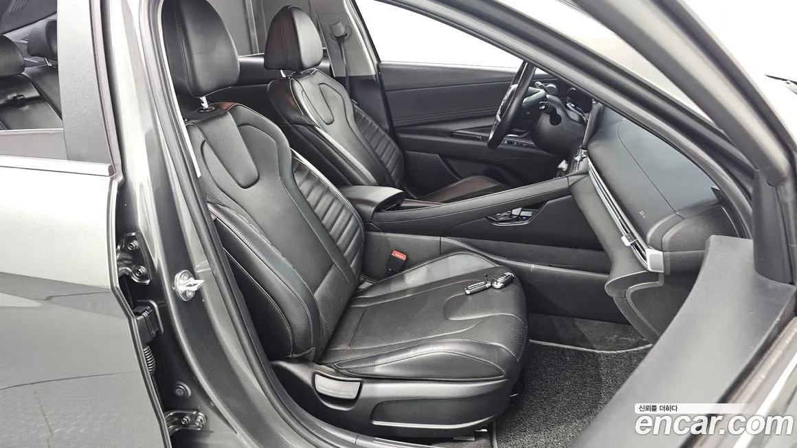 Hyundai AVANTE — фото 10