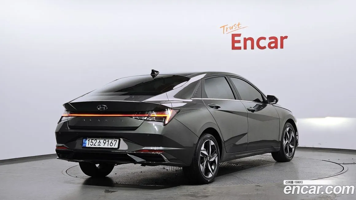 Hyundai AVANTE — фото 3