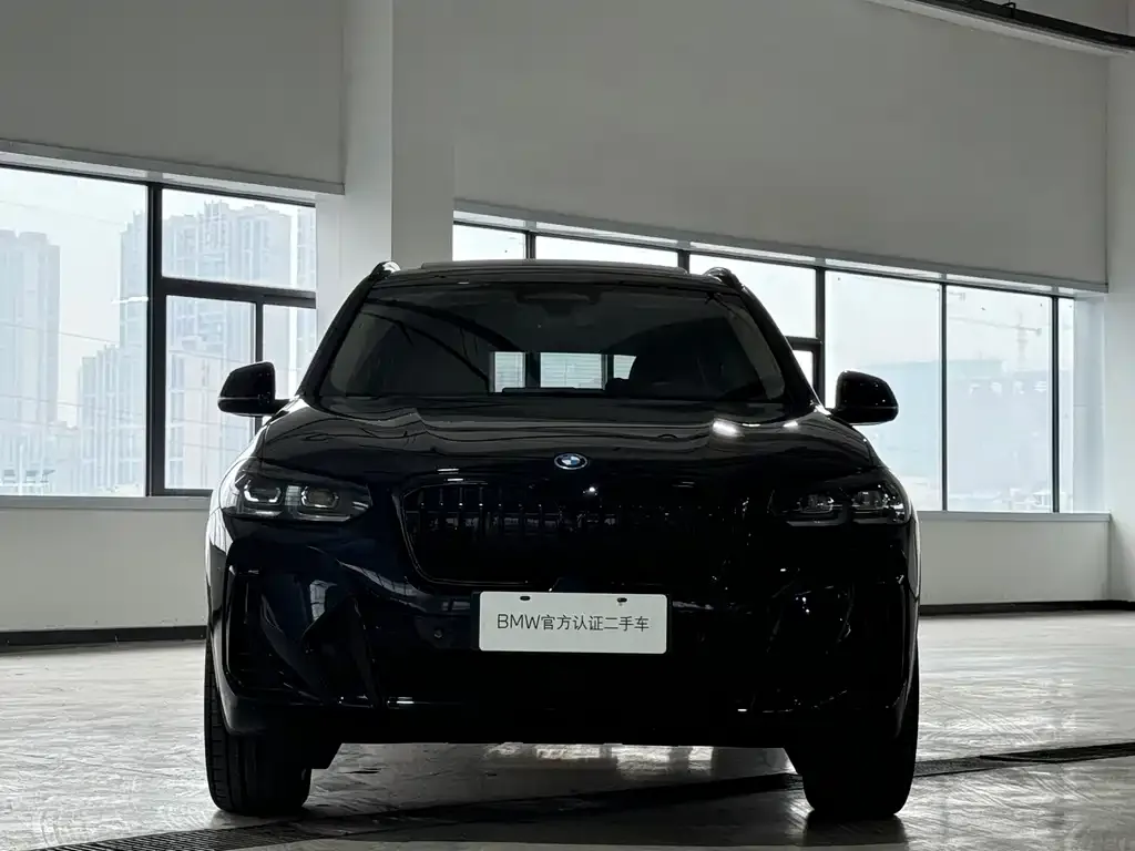 BMW iX3 — фото 2
