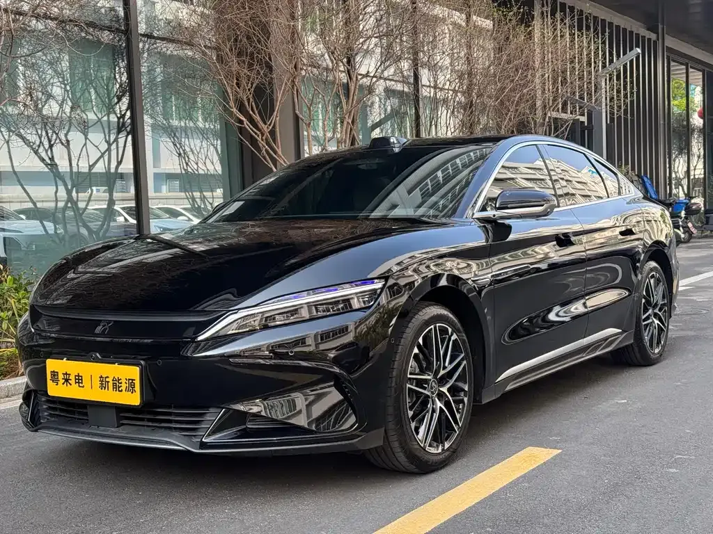 BYD Han — фото 1