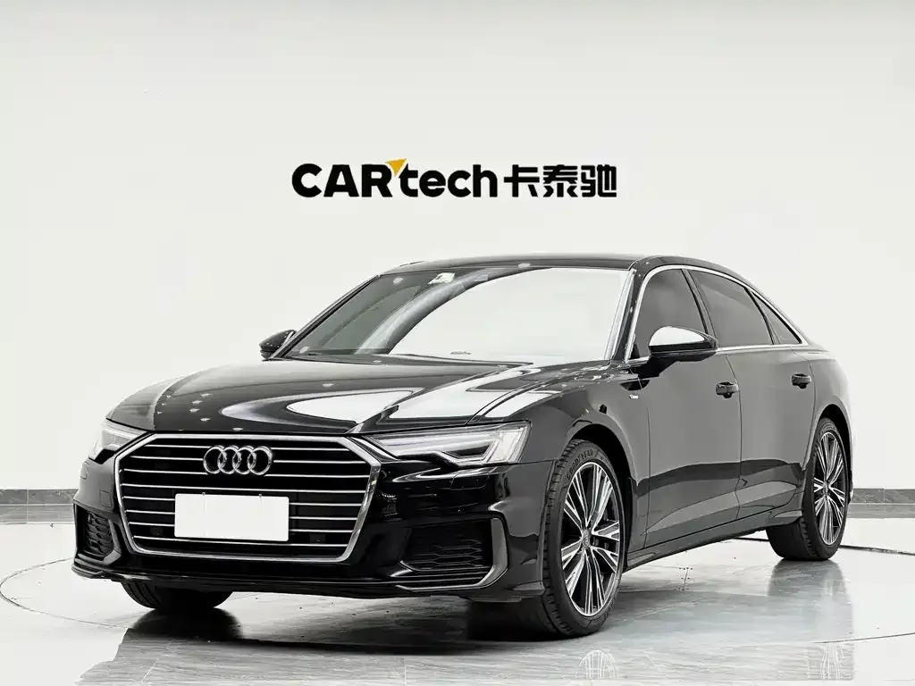 Audi A6L — фото 1