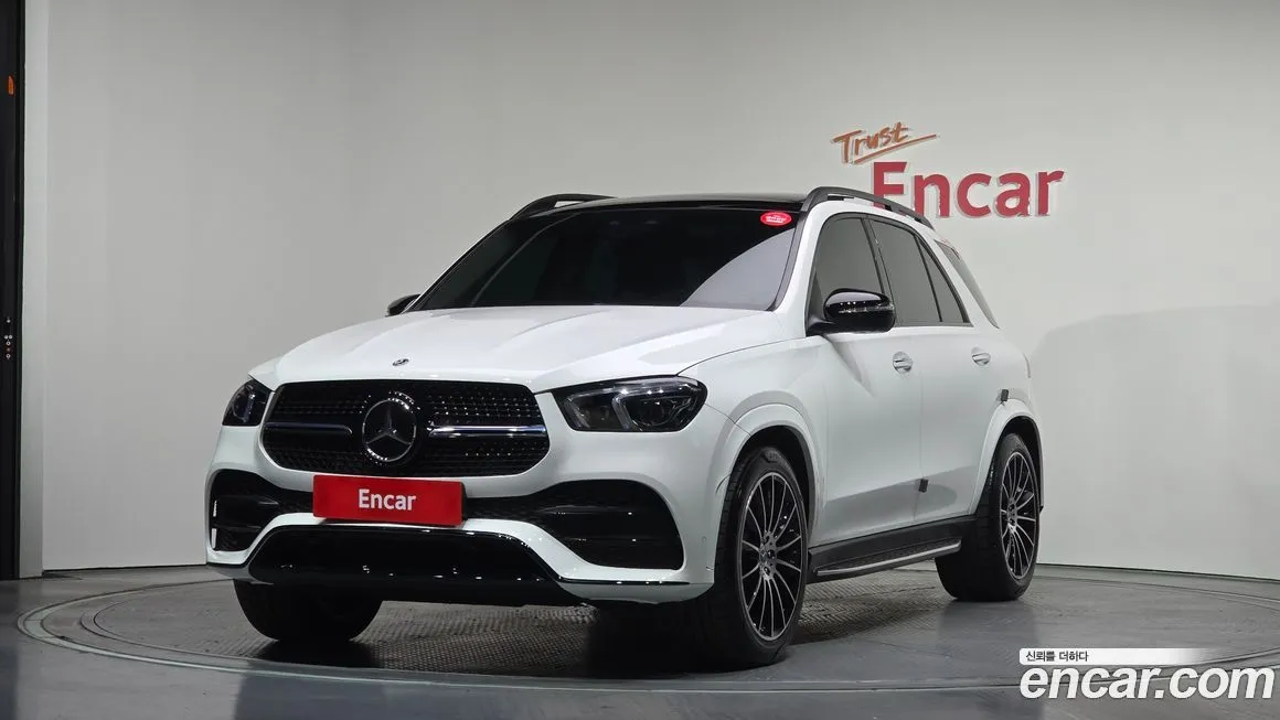 Mercedes-Benz GLE-Class — фото 1