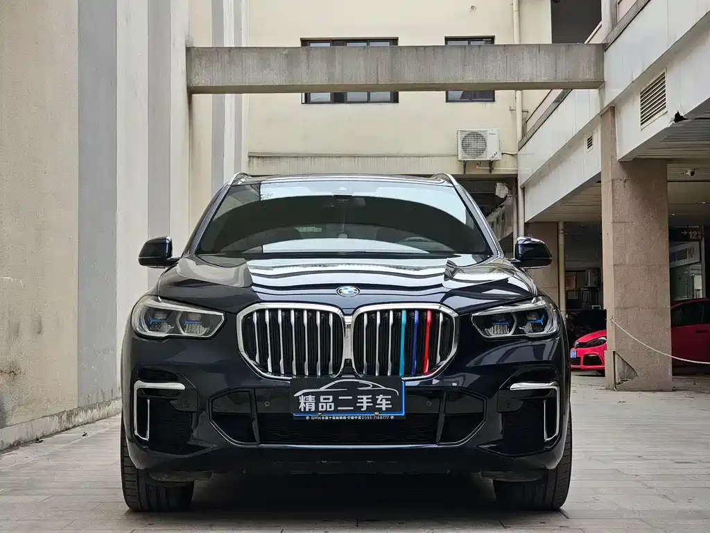 BMW X5 — фото 8