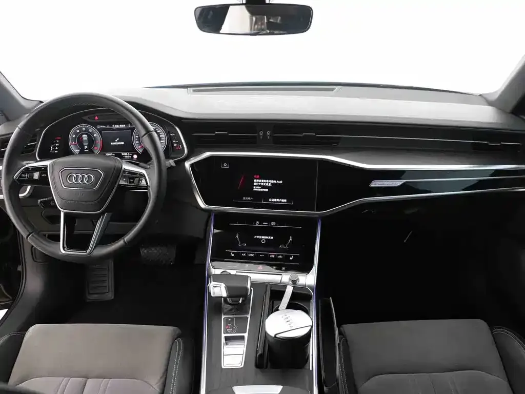 Audi A6L — фото 5