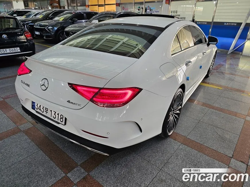 Mercedes-Benz CLS-Class — фото 9