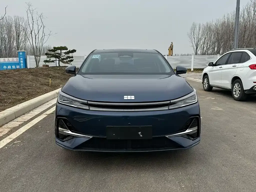 Geely Galaxy A7 — фото 4