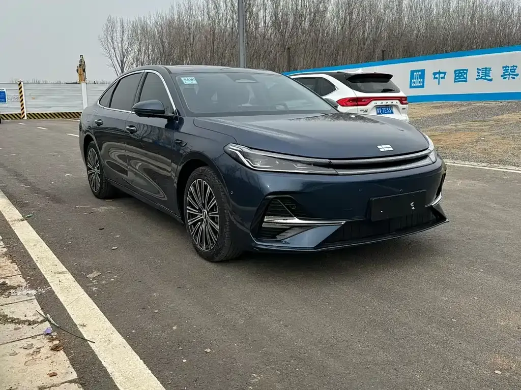 Geely Galaxy A7 — фото 6