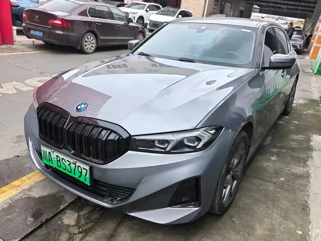 BMW i3 — фото 1