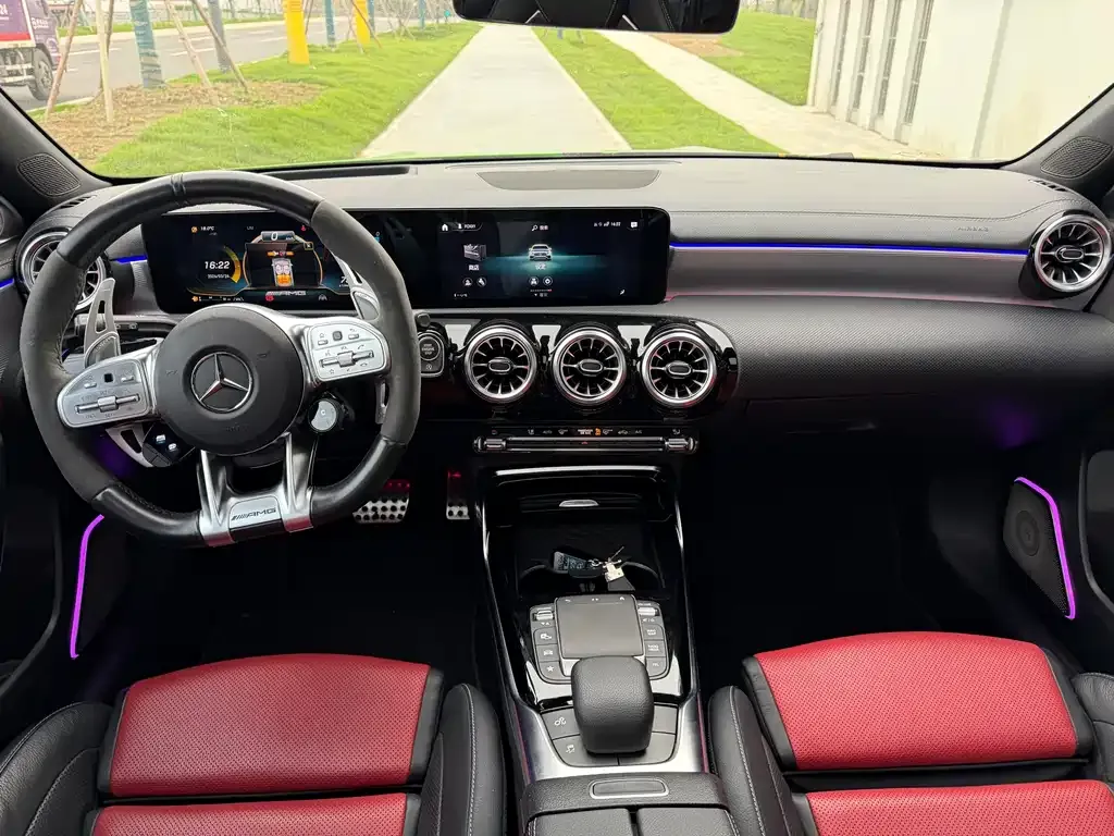 Mercedes-Benz A-Class AMG (Import) — фото 6