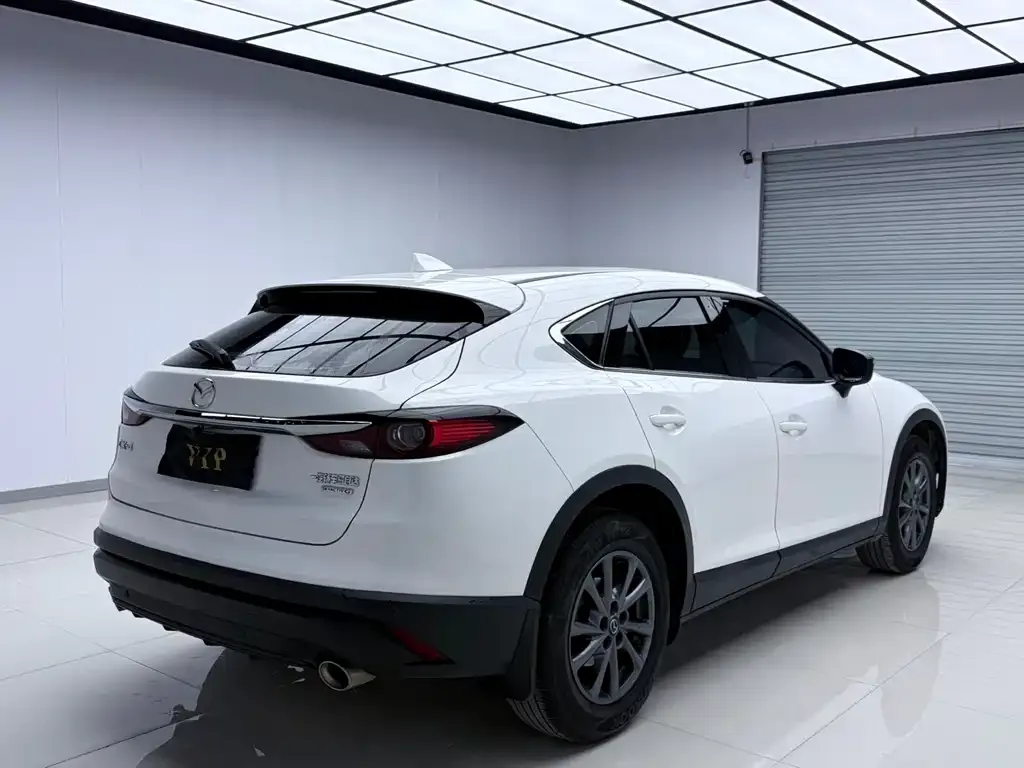 Mazda CX-4 — фото 9